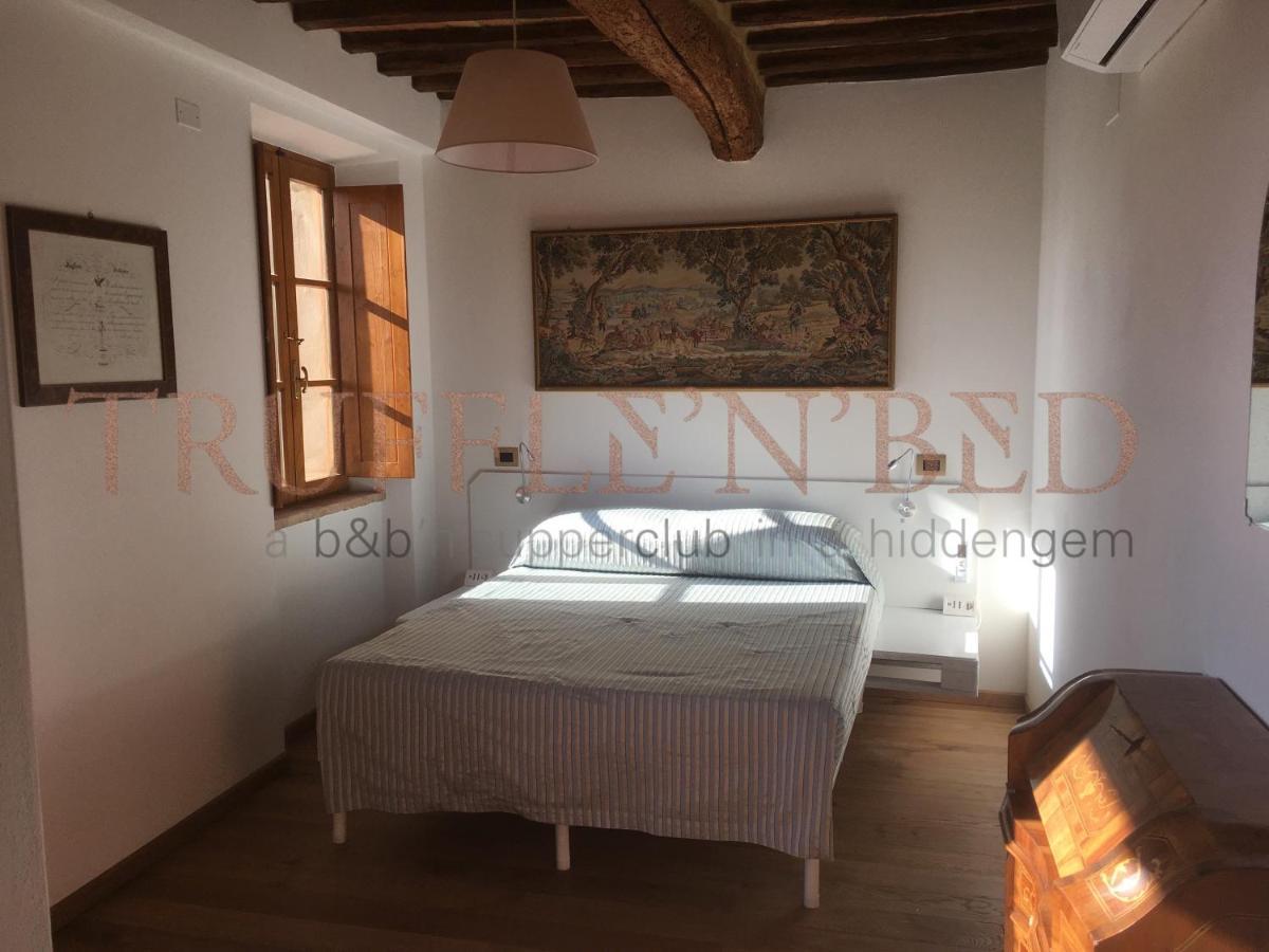 Truffle'N'Bed Bed and Breakfast San Giovanni dʼAsso Exteriör bild