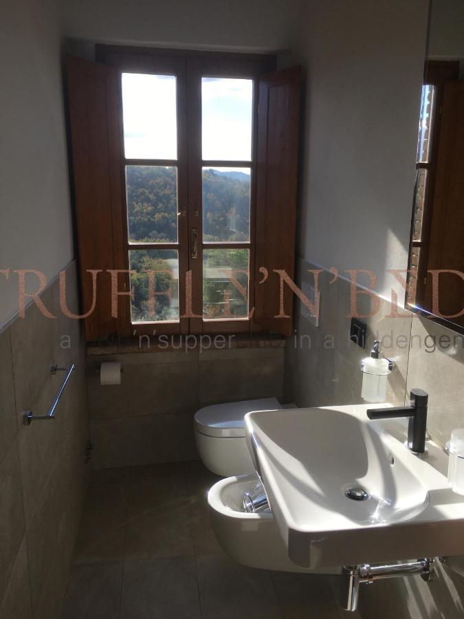 Truffle'N'Bed Bed and Breakfast San Giovanni dʼAsso Exteriör bild